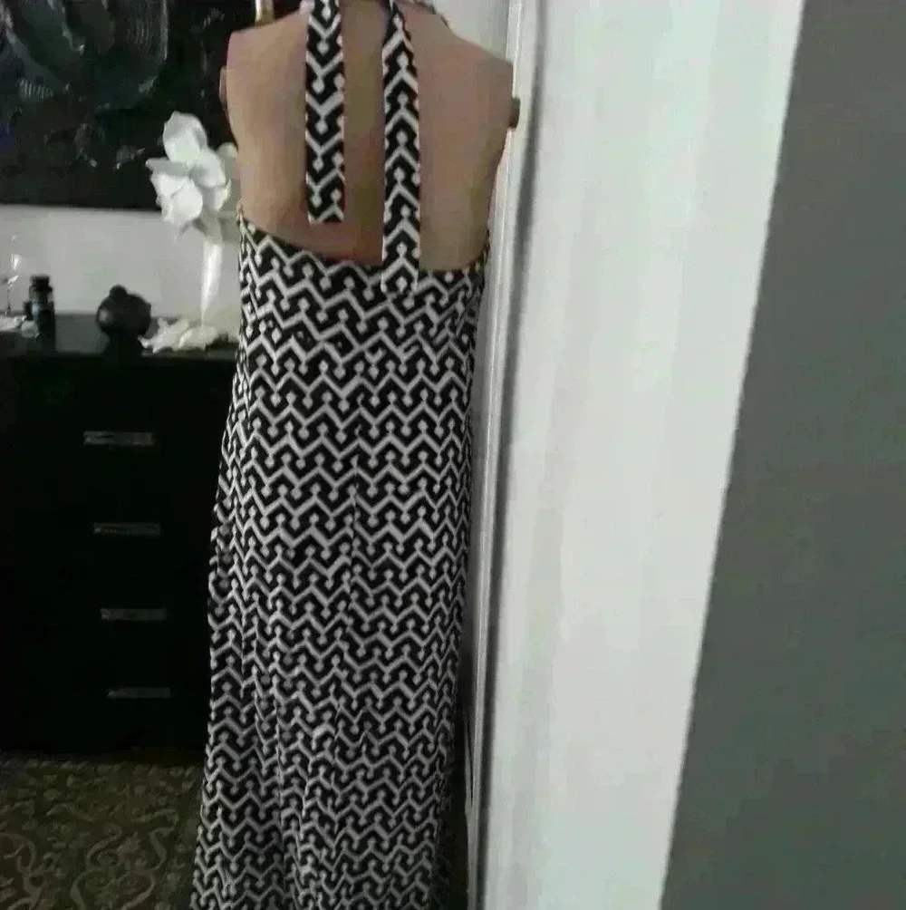 The gap sexy party/cocktail office maxi  dress with stretch size small - Picture 4 of 6